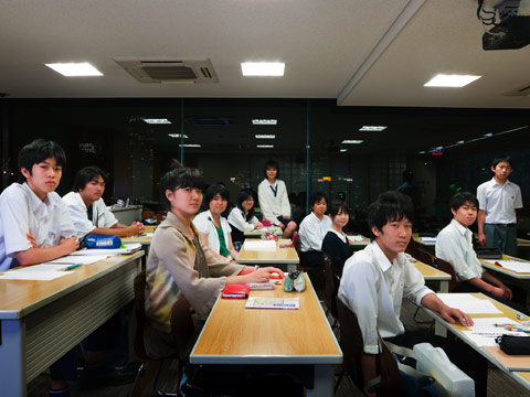 Waseda Prep (Cram) School, Tokyo, Japan. Grade 5, Classical Japanese. September 7th, 2009.